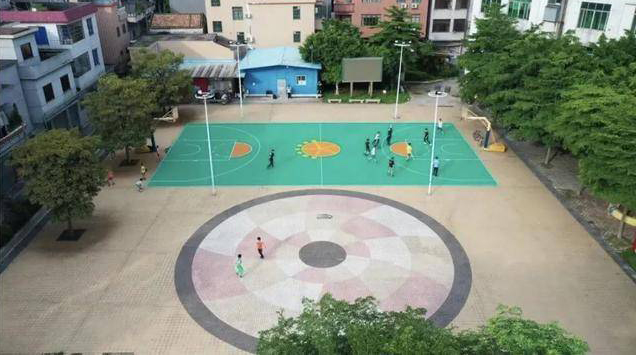 共享單車廢舊輪胎回收 再生“變”球場